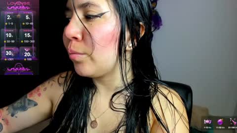 Ailyn  online show from 1, 1, 2025