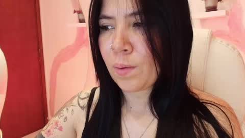 Ailyn  online show from 21, 2, 2025