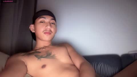 Snapshot of daario_nahariss chatting on 18, 10, 2025 online show from 18, 10, 2025