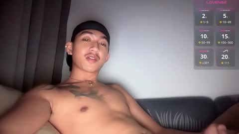 Snapshot of daario_nahariss chatting on 19, 10, 2025 online show from 19, 10, 2025