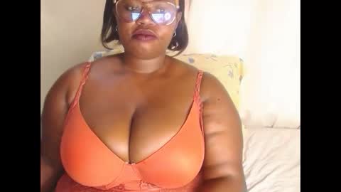 Snapshot of dackchoc21 chatting on 5, 11, 2025 dackchoc21 online show from 5, 11, 2025