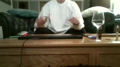 Snapshot of dadddyslilslxtxx chatting on 30, 11, 2025 cumslutangel online show from 30, 11, 2025