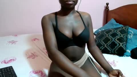 Snapshot of daddies_love02 chatting on 12, 5, 2026 mish online show from 12, 5, 2026