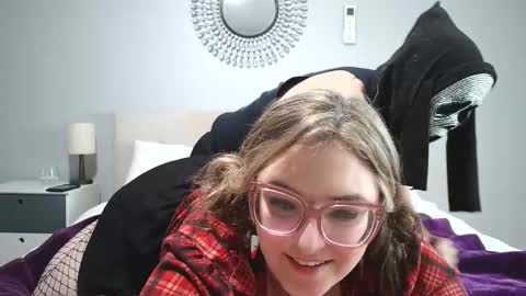 daddies_princesss online show from 7, 3, 2026