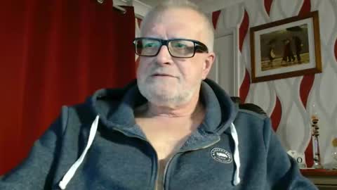 Snapshot of daddiescockforyou chatting on 20, 11, 2025 Brian ... online show from 20, 11, 2025