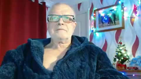 Snapshot of daddiescockforyou chatting on 14, 12, 2025 Brian ... online show from 14, 12, 2025