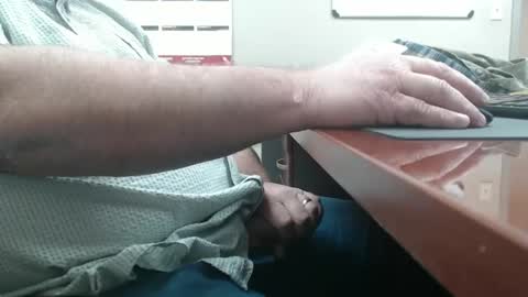 Snapshot of daddy7194 chatting on 6, 11, 2025 daddy7194 online show from 6, 11, 2025