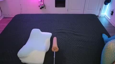 Snapshot of daddy_2_mami chatting on 8, 12, 2024 daddie 69 mamie online show from 8, 12, 2024