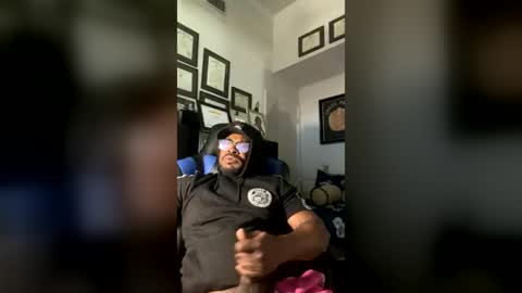 Snapshot of daddydraybbc chatting on 24, 7, 2026 daddydraybbc online show from 24, 7, 2026