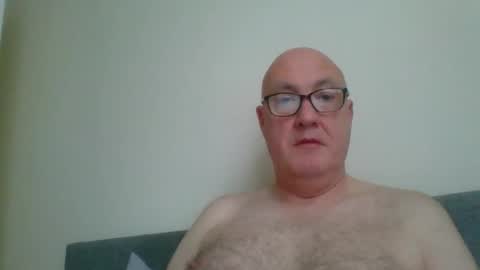 daddyhere4uall6 online show from 31, 10, 2025