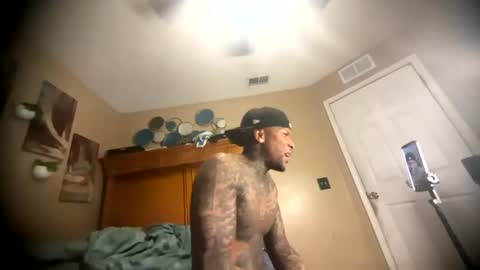 sexy tatted king bbc online show from 27, 7, 2026