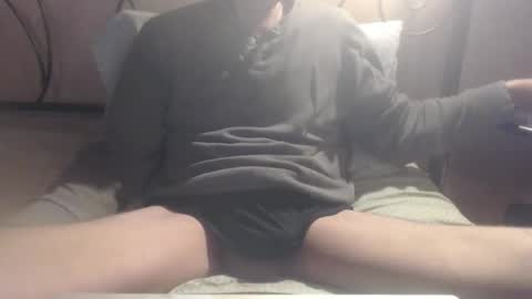 Snapshot of daddylove2017 chatting on 31, 12, 2024 alby online show from 31, 12, 2024
