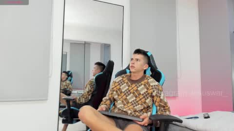 Snapshot of daddyrich4u chatting on 16, 11, 2025 daddyrich4u online show from 16, 11, 2025