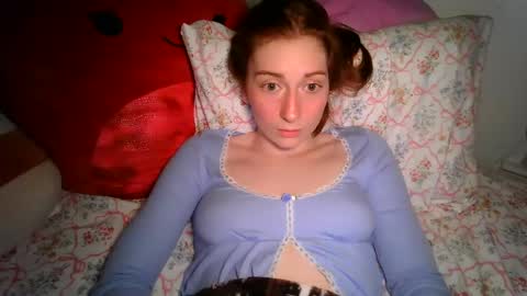 Snapshot of daddysdollhouse chatting on 2, 1, 2025 Saoirse online show from 2, 1, 2025