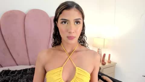 Snapshot of daddysgirrl1_ chatting on 1, 12, 2025 Bethany online show from 1, 12, 2025