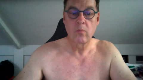 Snapshot of daddyspoenk chatting on 10, 7, 2026 Dannyspoenk online show from 10, 7, 2026