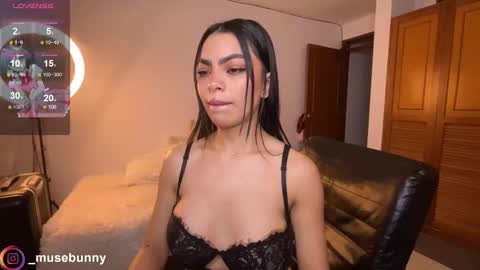 Snapshot of daddysweeeetbody chatting on 7, 10, 2025 Sophie online show from 7, 10, 2025