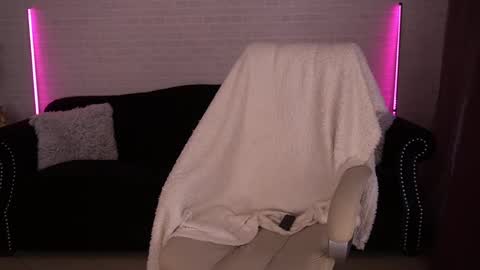 Snapshot of daenerys_daen chatting on 28, 2, 2025 daenerys_daen online show from 28, 2, 2025