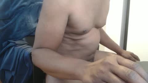 Snapshot of daffyduck71 chatting on 5, 12, 2025 daffyduck71 online show from 5, 12, 2025