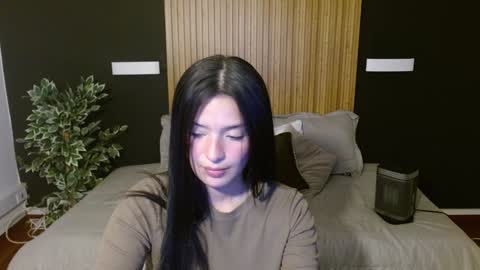 Snapshot of dafne_bss chatting on 23, 1, 2025 dafne_bss online show from 23, 1, 2025