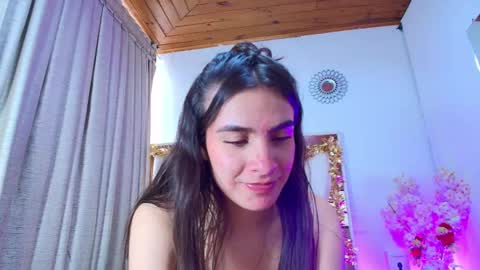Snapshot of dafne_quenn chatting on 20, 12, 2025 dafne_quenn online show from 20, 12, 2025