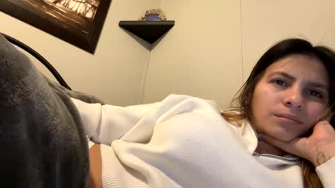 Snapshot of dafnecloutier chatting on 15, 1, 2025 Dafne 27 Cory-24 online show from 15, 1, 2025