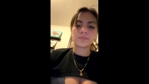 Snapshot of dafnecloutier chatting on 23, 1, 2025 Dafne 27 Cory-24 online show from 23, 1, 2025