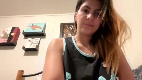 Snapshot of dafnecloutier chatting on 27, 1, 2025 Dafne 27 Cory-24 online show from 27, 1, 2025