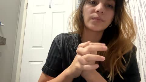 Snapshot of dafnecloutier chatting on 6, 2, 2025 Dafne 27 Cory-24 online show from 6, 2, 2025