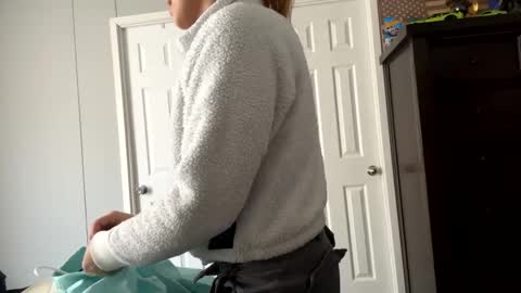 Snapshot of dafnecloutier chatting on 3, 3, 2025 Dafne 27 Cory-24 online show from 3, 3, 2025