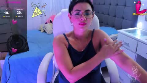 Snapshot of dahian_carter chatting on 24, 12, 2024 Dahian  online show from 24, 12, 2024