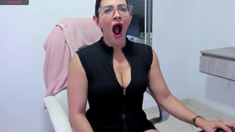 Snapshot of dahian_carter chatting on 11, 10, 2025 Dahian  online show from 11, 10, 2025