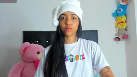 Snapshot of dahiangomezz chatting on 6, 12, 2024 online show from 6, 12, 2024