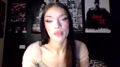 Snapshot of dahlia_adore chatting on 9, 11, 2025 dahlia_adore online show from 9, 11, 2025