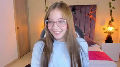 Snapshot of dahlia_rousse chatting on 14, 10, 2025 Dahlia online show from 14, 10, 2025