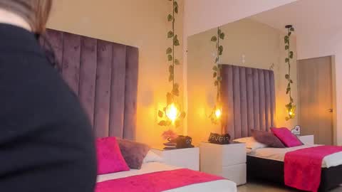 Snapshot of dahlia_rousse chatting on 7, 11, 2025 Dahlia online show from 7, 11, 2025