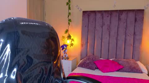 Dahlia online show from 15, 1, 2026