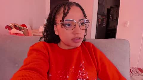 Snapshot of dahliabrowniee chatting on 10, 12, 2024 Dahli online show from 10, 12, 2024