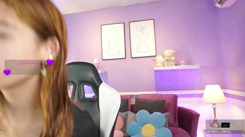 Dahlia Grey online show from 22, 4, 2026