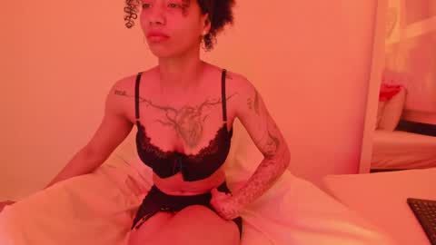 Snapshot of daiana_curly chatting on 15, 1, 2025 Daiana online show from 15, 1, 2025