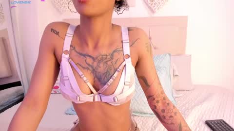 Snapshot of daiana_curly chatting on 12, 2, 2025 Daiana online show from 12, 2, 2025