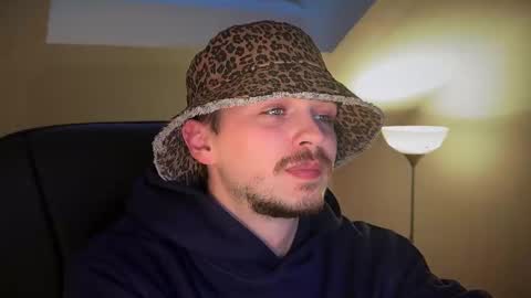 Daimon  online show from 10, 3, 2025