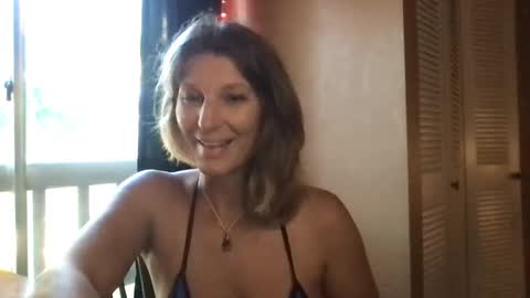 Daisy137 online show from 21, 12, 2024