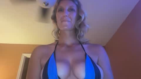 Daisy137 online show from 15, 2, 2026