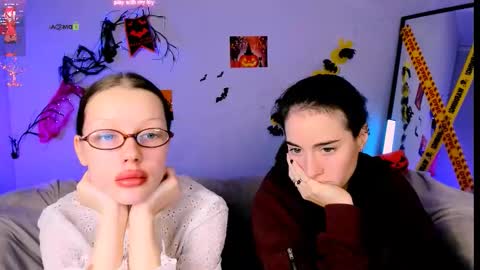 Snapshot of daisy_baby_ chatting on 25, 10, 2025 daisy online show from 25, 10, 2025