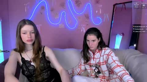 Snapshot of daisy_baby_ chatting on 15, 4, 2026 daisy online show from 15, 4, 2026