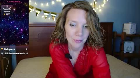 daisy_lovely online show from 3, 3, 2026