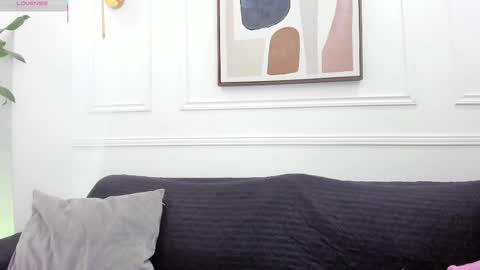 Daisy Price online show from 13, 9, 2025