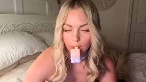 Daisy Dreams online show from 5, 2, 2026