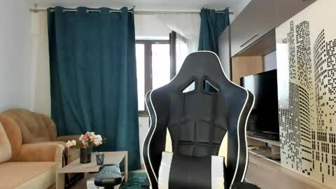 Beatrice online show from 15, 4, 2026